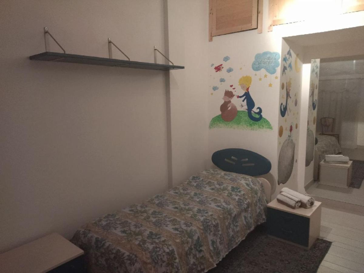 Room In Guest Room - Single Room Between Padua And Chioggia Brugine Extérieur photo