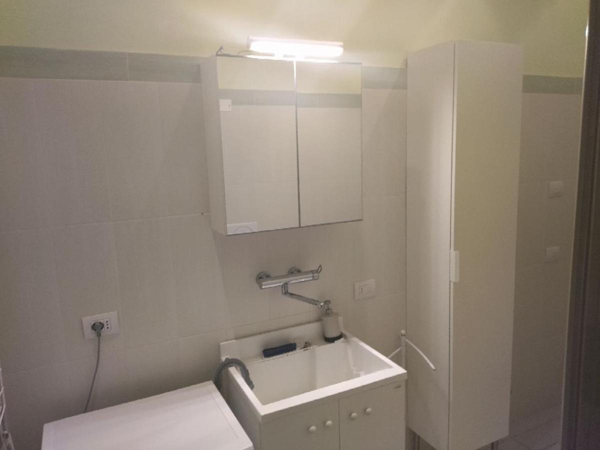 Room In Guest Room - Single Room Between Padua And Chioggia Brugine Extérieur photo